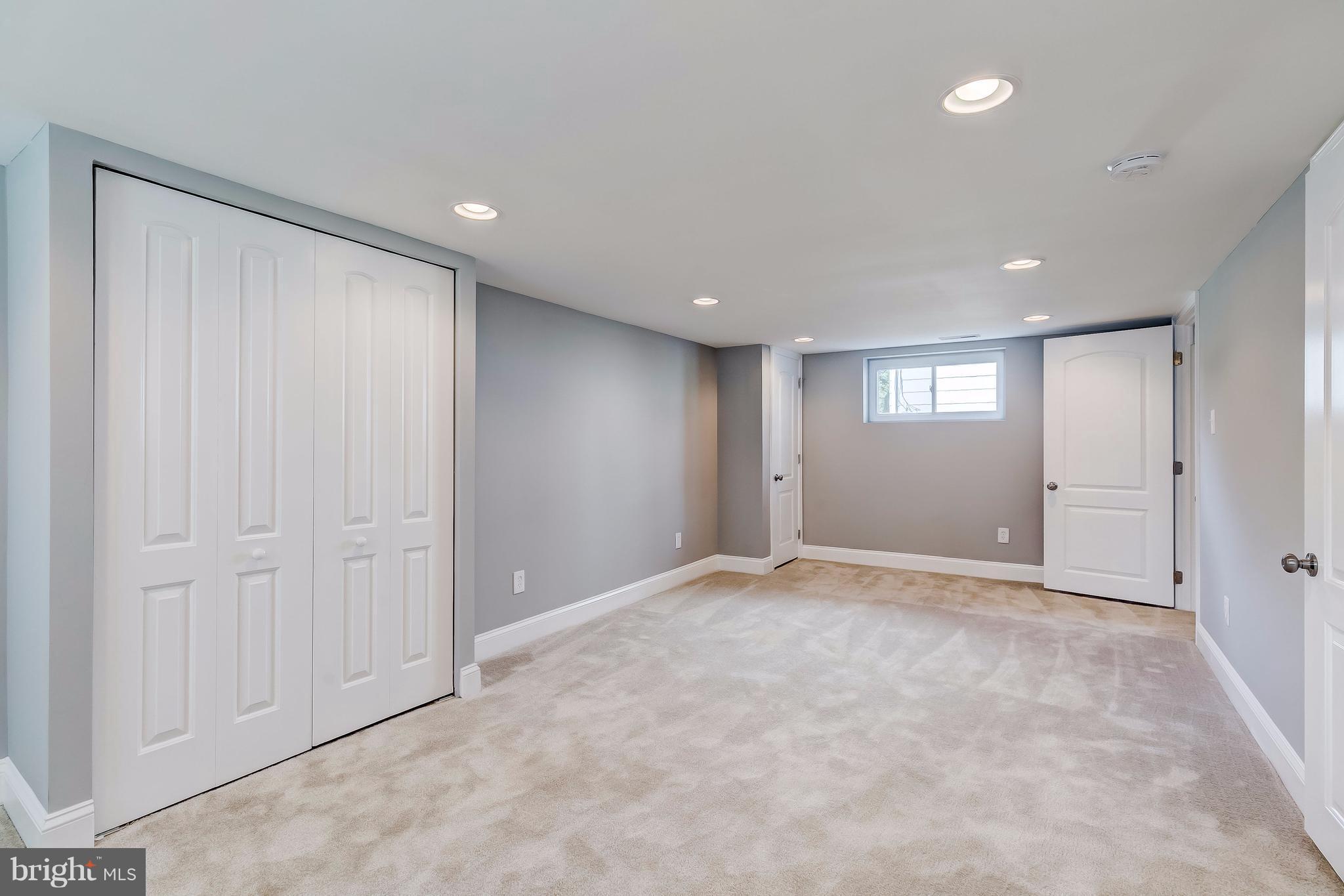1230 Greystone Road Baltimore, MD 21227 - Photo 22 of 27 Basement