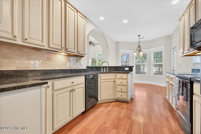 $425,000 | 501 Waltz Circle, Shallotte, NC 28470