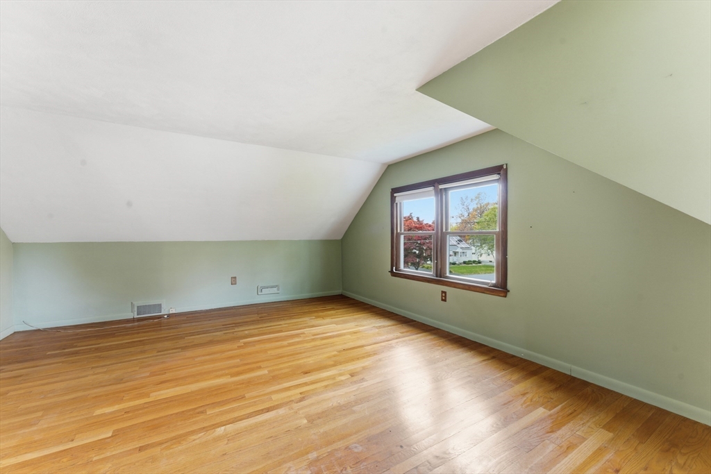 56 Hadley Street Springfield, MA 01118 - Photo 32 of 42