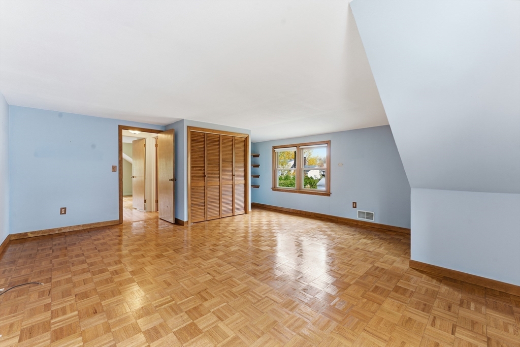 56 Hadley Street Springfield, MA 01118 - Photo 34 of 42