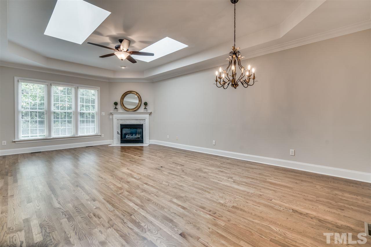 3407 Sir Colleton Court Raleigh, NC 27612 - Photo 13 of 30