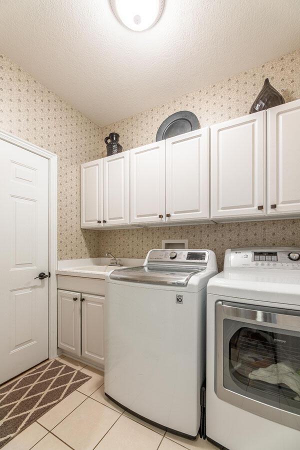 400 Beecher Road Columbus, OH 43230 - Photo 14 of 49 400 Beecher Rd -8