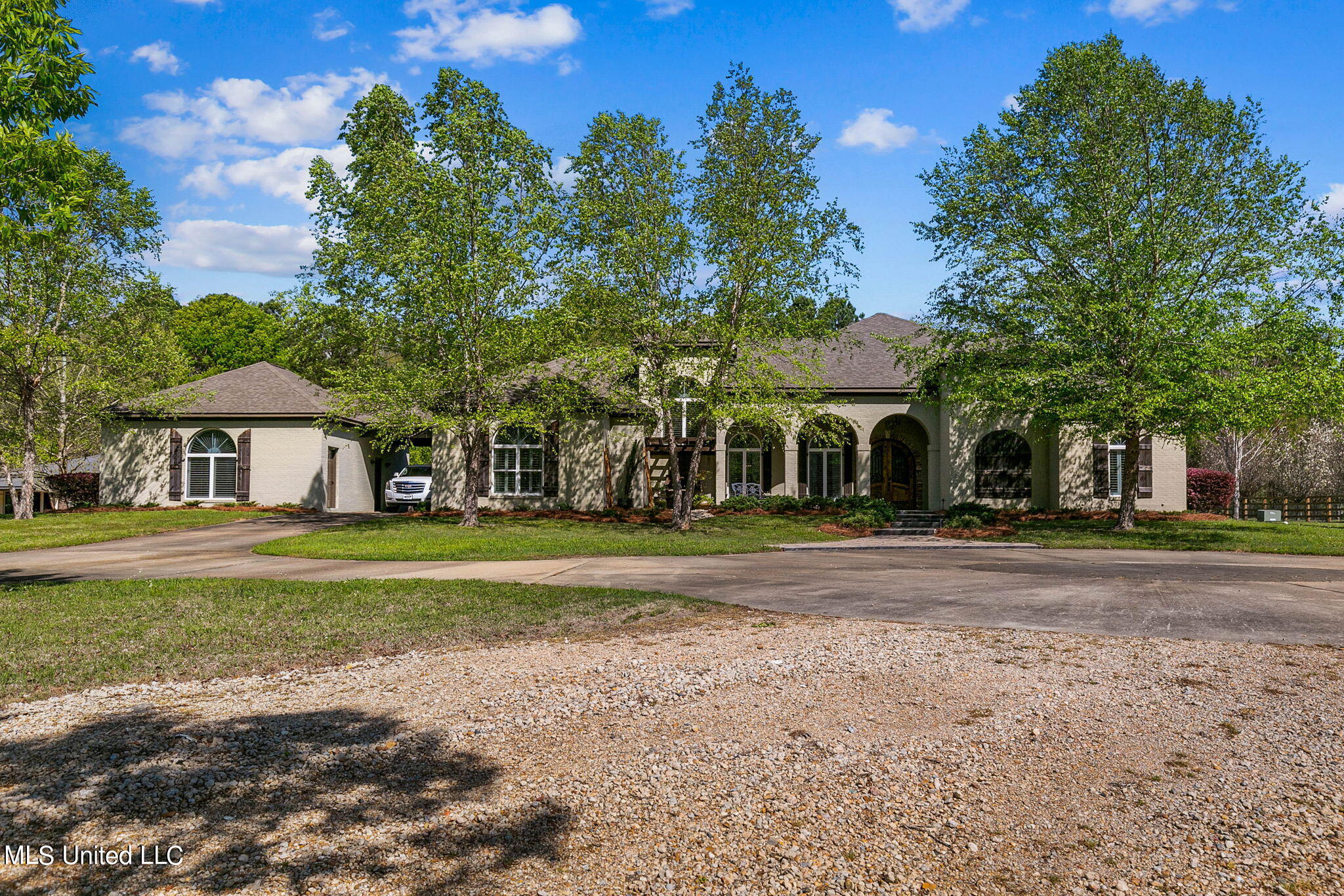 848 Old Agency Road Ridgeland, MS 39157 - Photo 15 of 107 Front of house 4