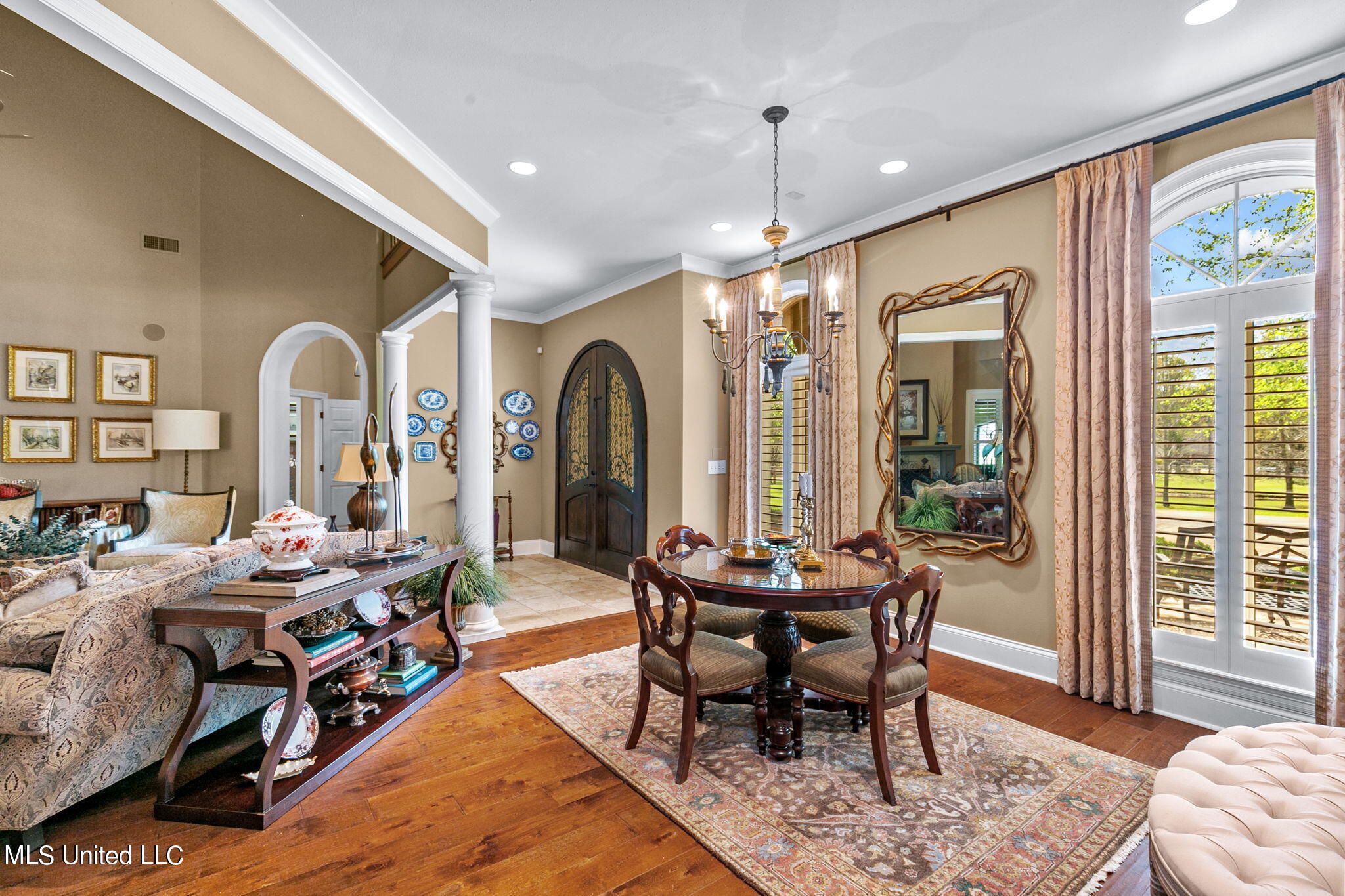 848 Old Agency Road Ridgeland, MS 39157 - Photo 17 of 107 Conversation area 2