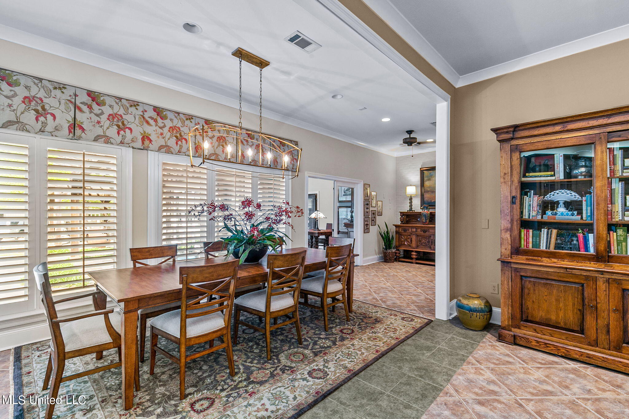 848 Old Agency Road Ridgeland, MS 39157 - Photo 36 of 107 Dining Room 2