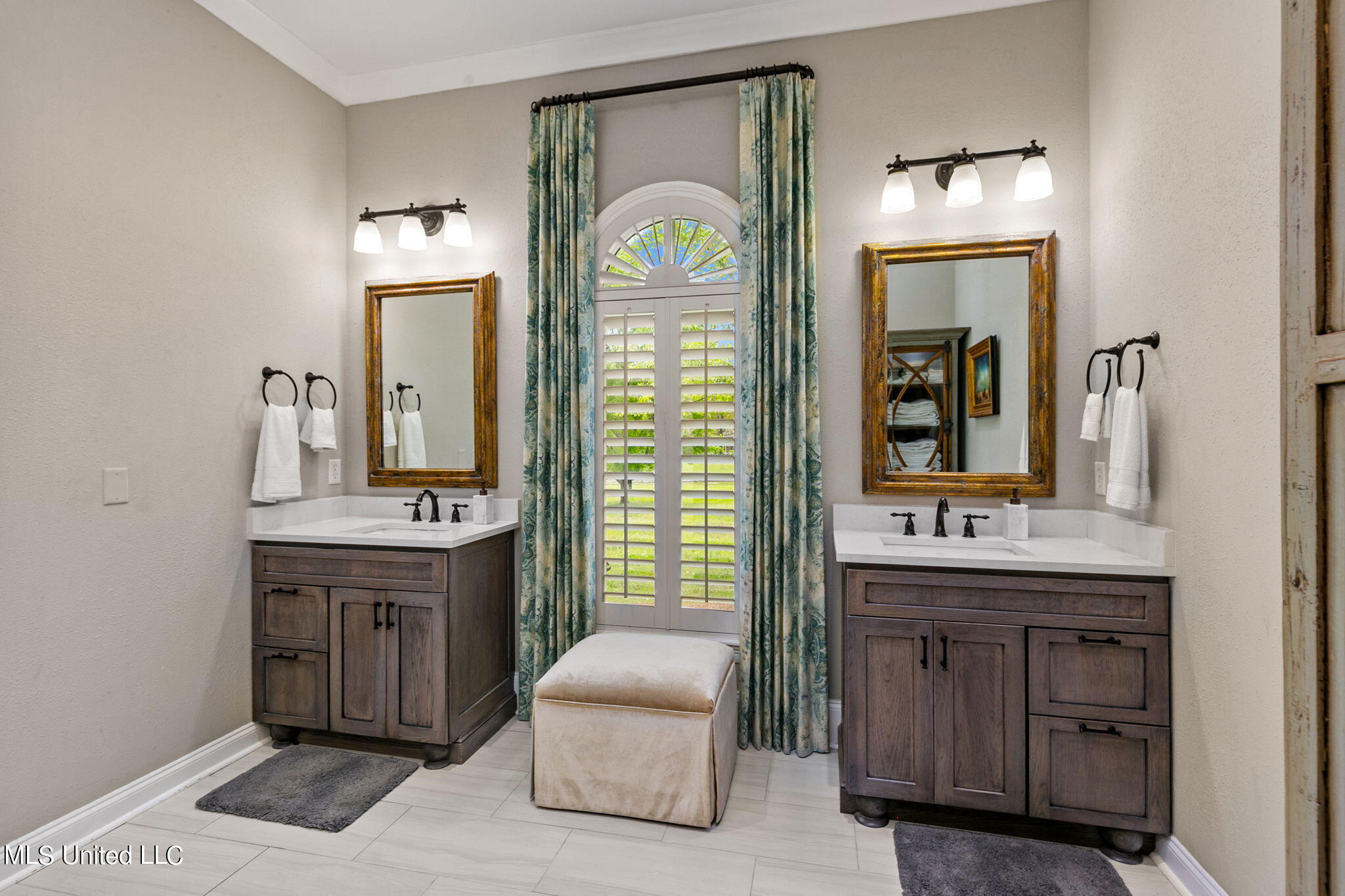 848 Old Agency Road Ridgeland, MS 39157 - Photo 44 of 107 Master Bath 1