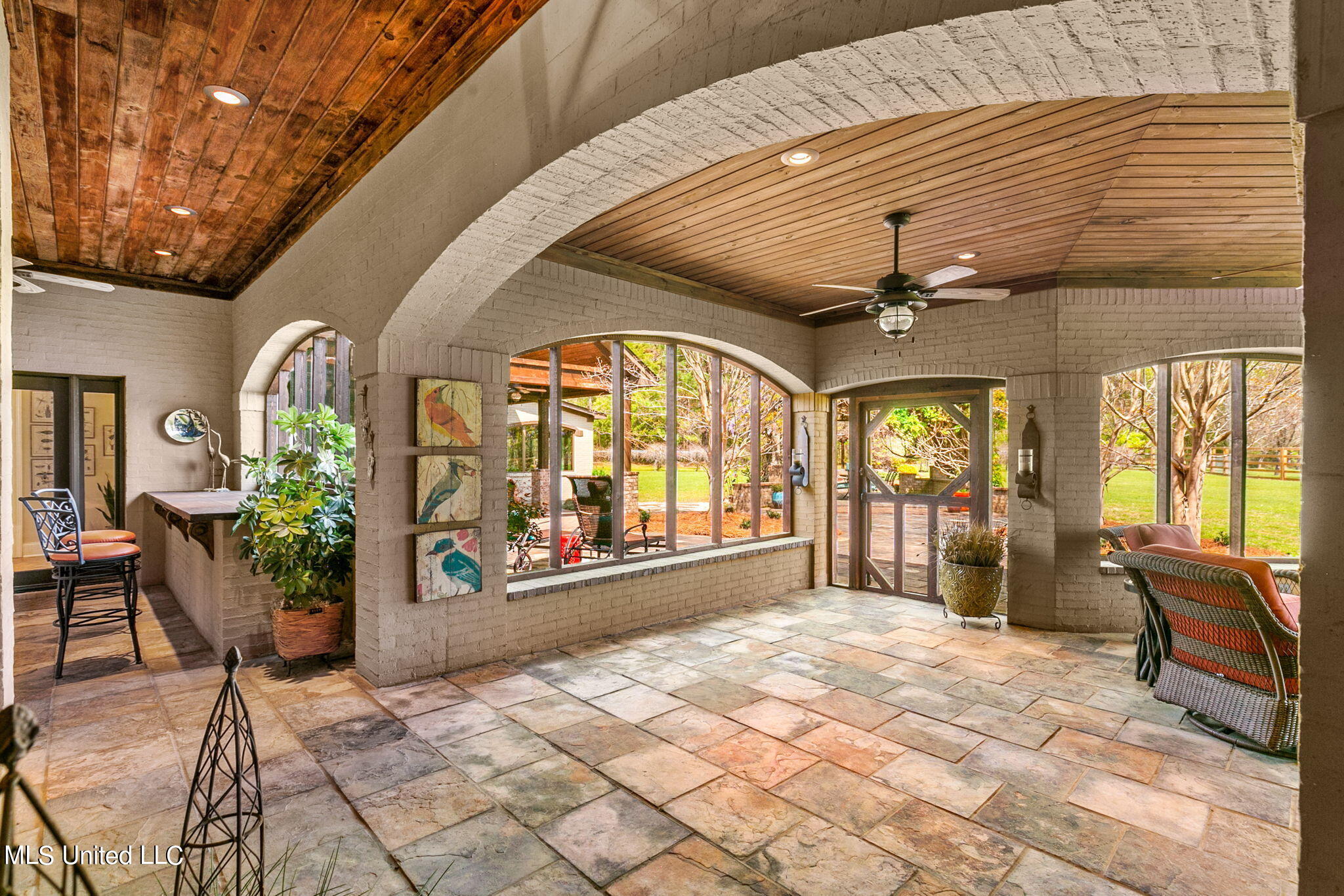 848 Old Agency Road Ridgeland, MS 39157 - Photo 56 of 107 Patio off bedroom and kitchen 4