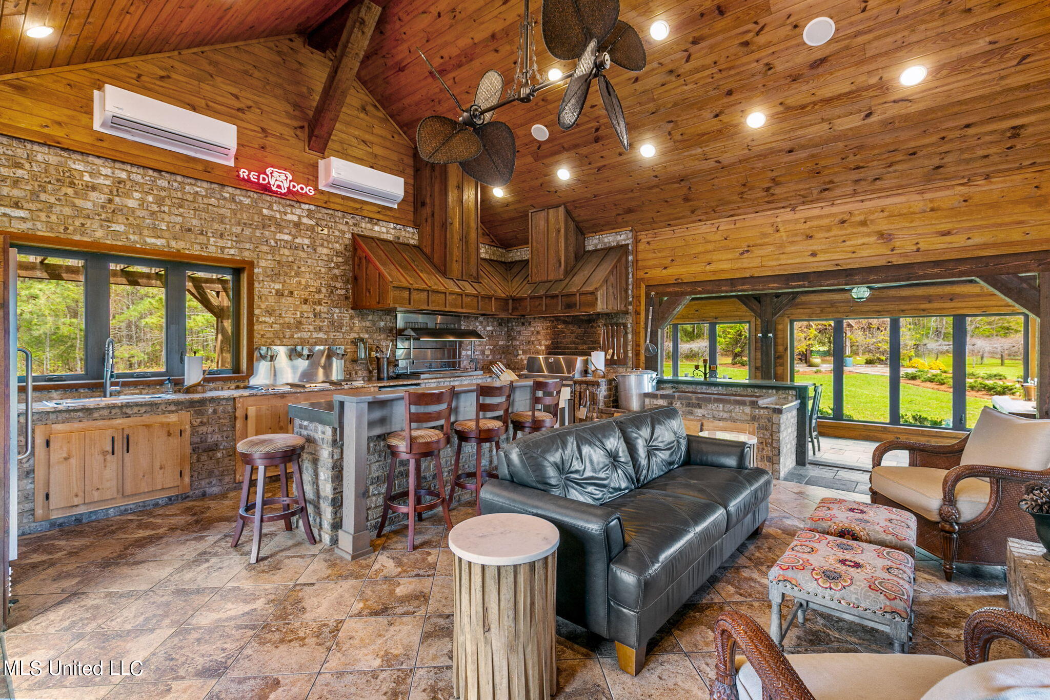 848 Old Agency Road Ridgeland, MS 39157 - Photo 58 of 107 Red Dog 1