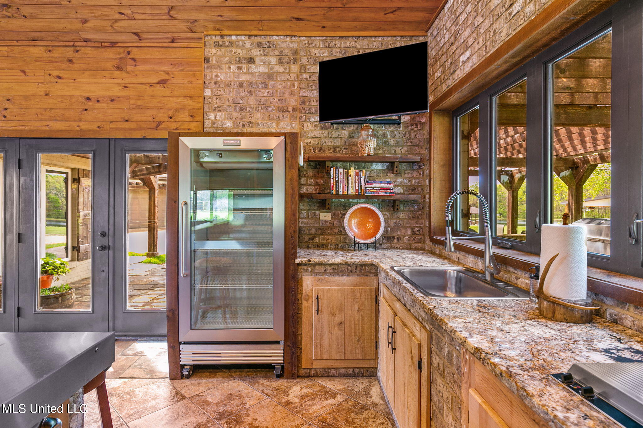 848 Old Agency Road Ridgeland, MS 39157 - Photo 61 of 107 Red Dog 4
