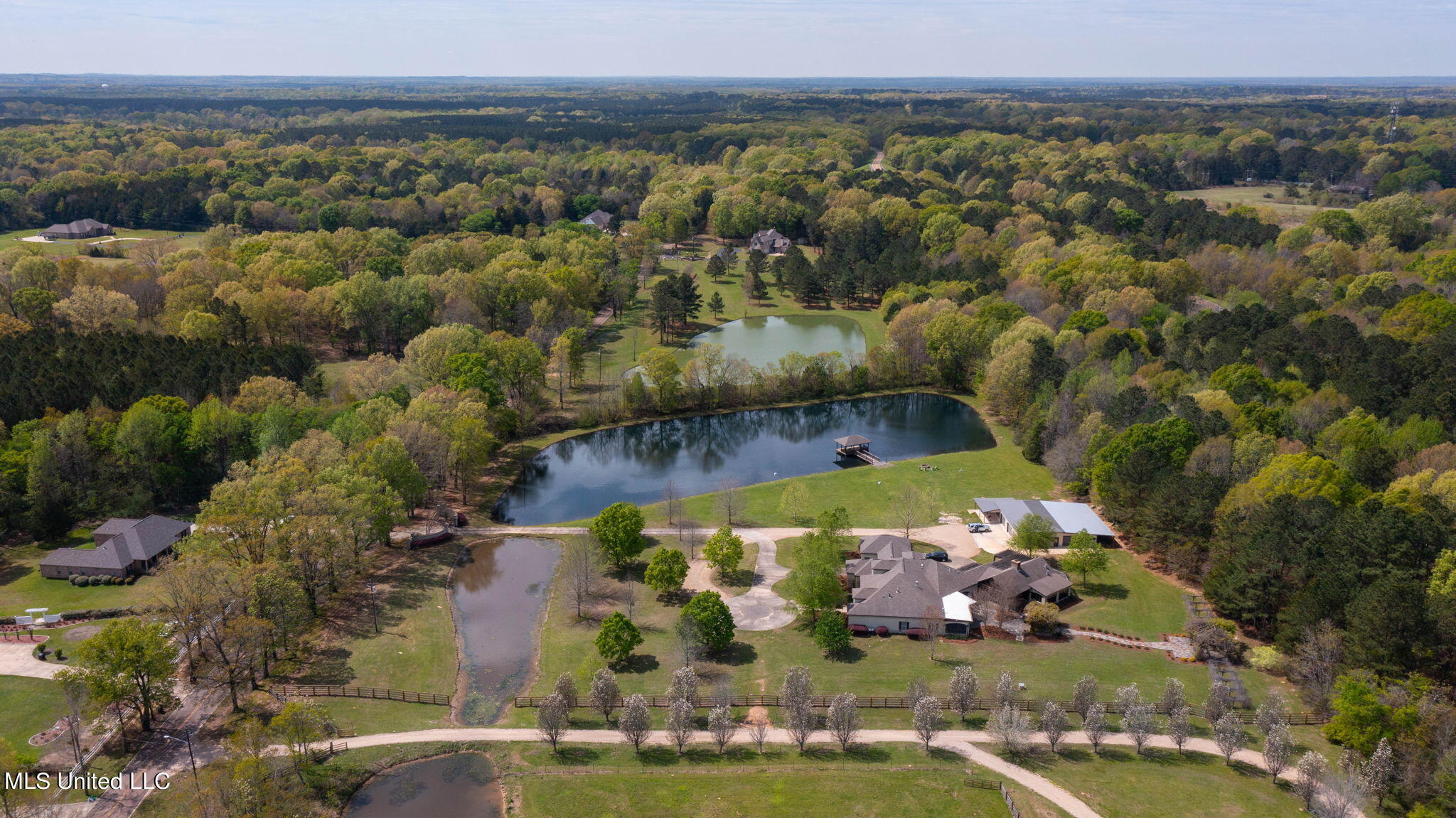 848 Old Agency Road Ridgeland, MS 39157 - Photo 8 of 107 Drone 6