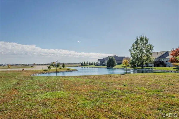 $57,000 | 55 Jason's Pointe, Highland, IL 62249