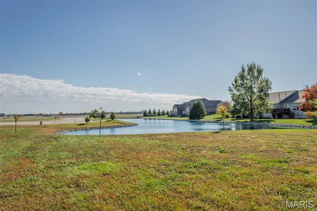 $57,000 | 55 Jason's Pointe, Highland, IL 62249