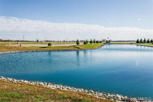 $57,000 | 55 Jason's Pointe, Highland, IL 62249