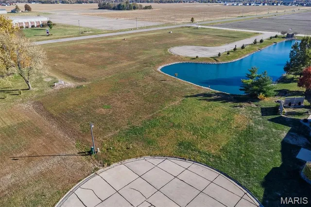 $57,000 | 55 Jason's Pointe, Highland, IL 62249