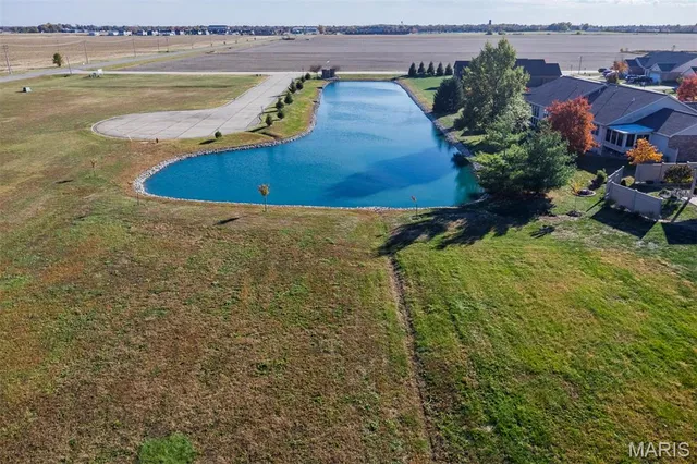 $57,000 | 55 Jason's Pointe, Highland, IL 62249