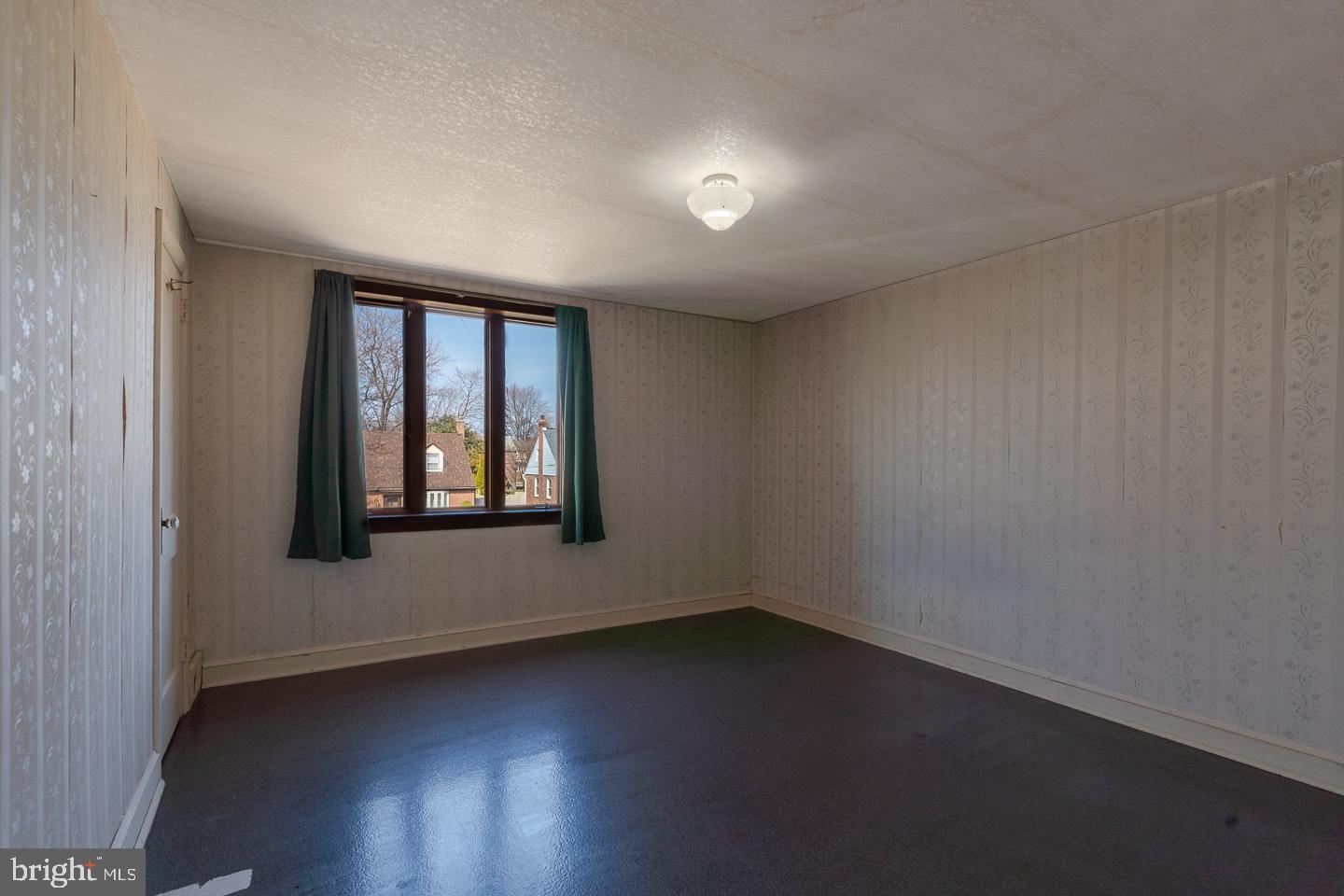 342 Rively Avenue Darby, PA 19023 - Photo 13 of 21 main bedroom