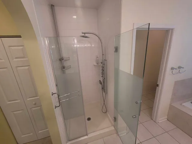 a bathroom with a toilet