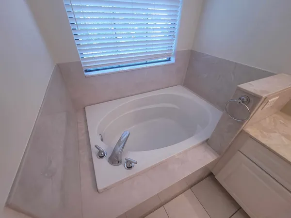 a close up view of washer and dryer