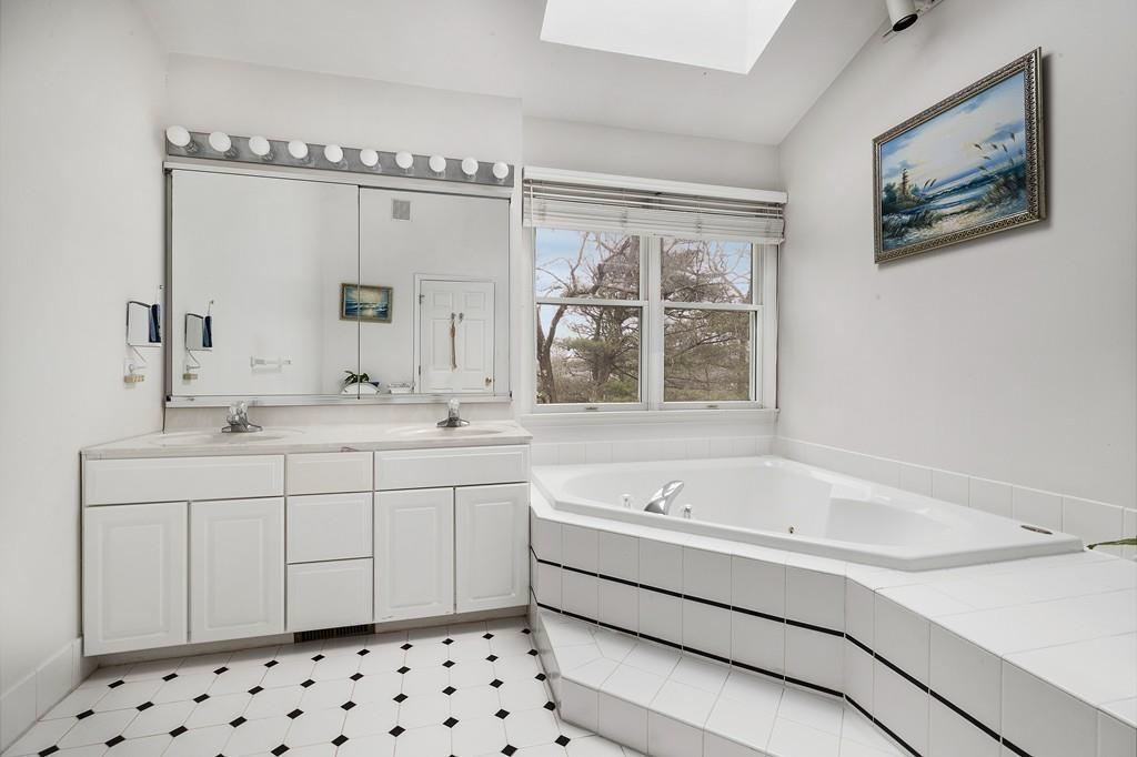 56 Foundry Road Sharon, MA 02067 - Photo 16 of 26 Gallery Image 16