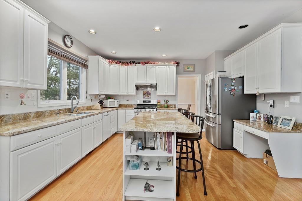 56 Foundry Road Sharon, MA 02067 - Photo 5 of 26 Gallery Image 5