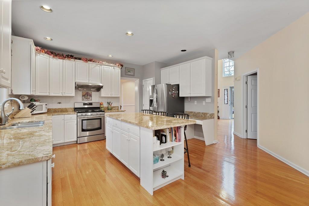 56 Foundry Road Sharon, MA 02067 - Photo 6 of 26 Gallery Image 6