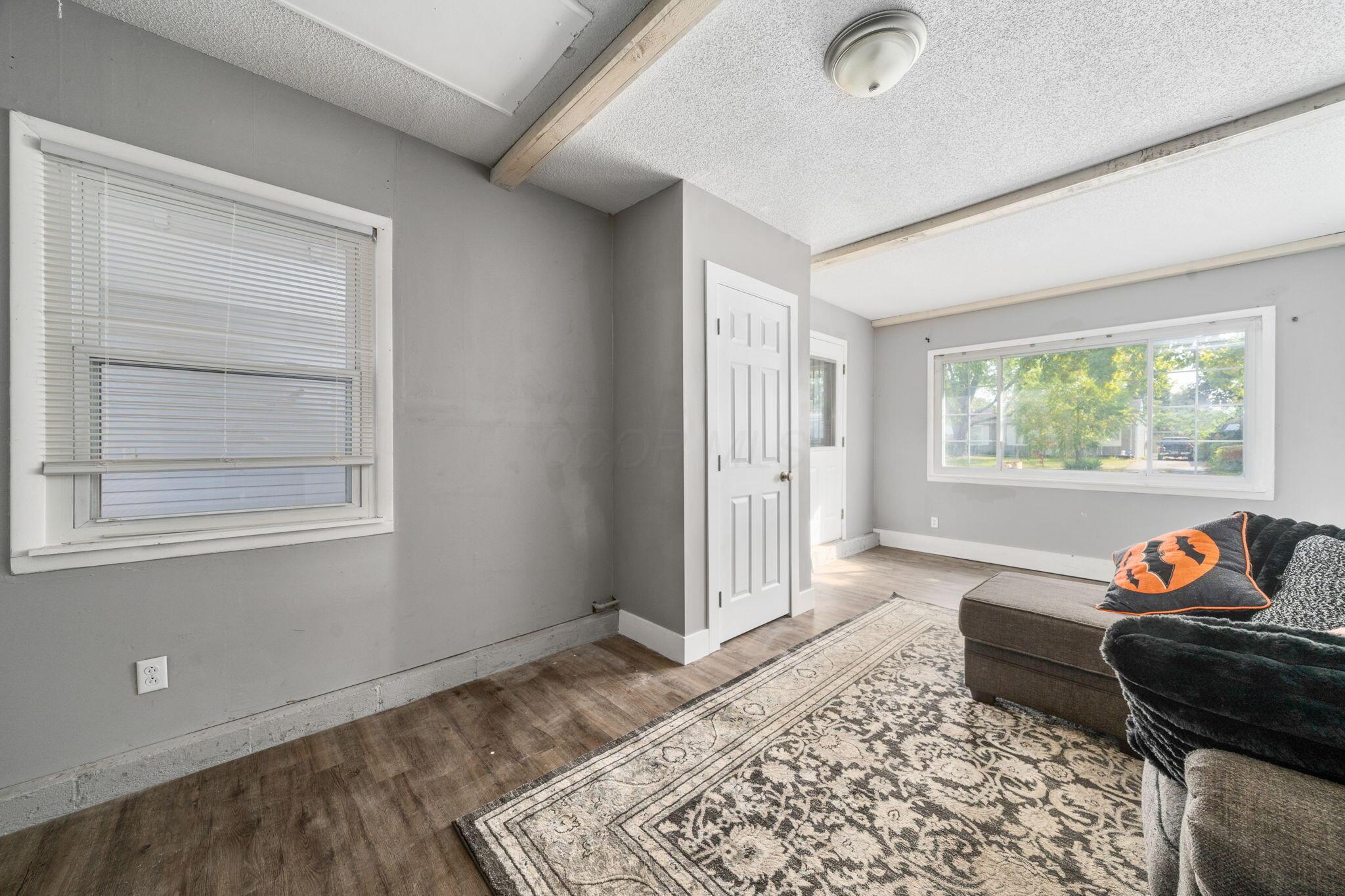 1855 Zettler Road Columbus, OH 43227 - Photo 17 of 49 17-House-for-sale-43227