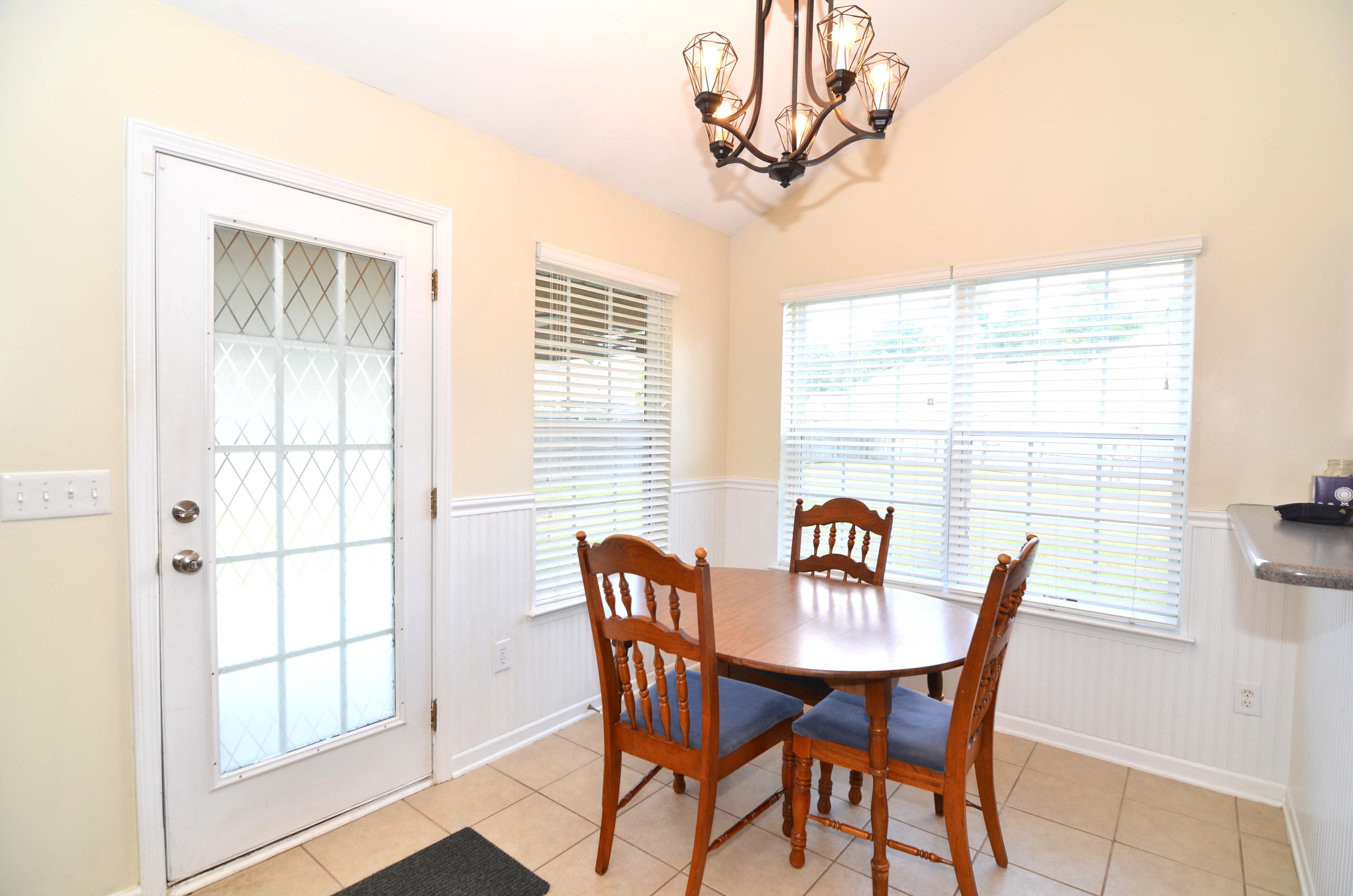 107 Longfield Road Summerville, SC 29486 - Photo 15 of 36 DSC_4950