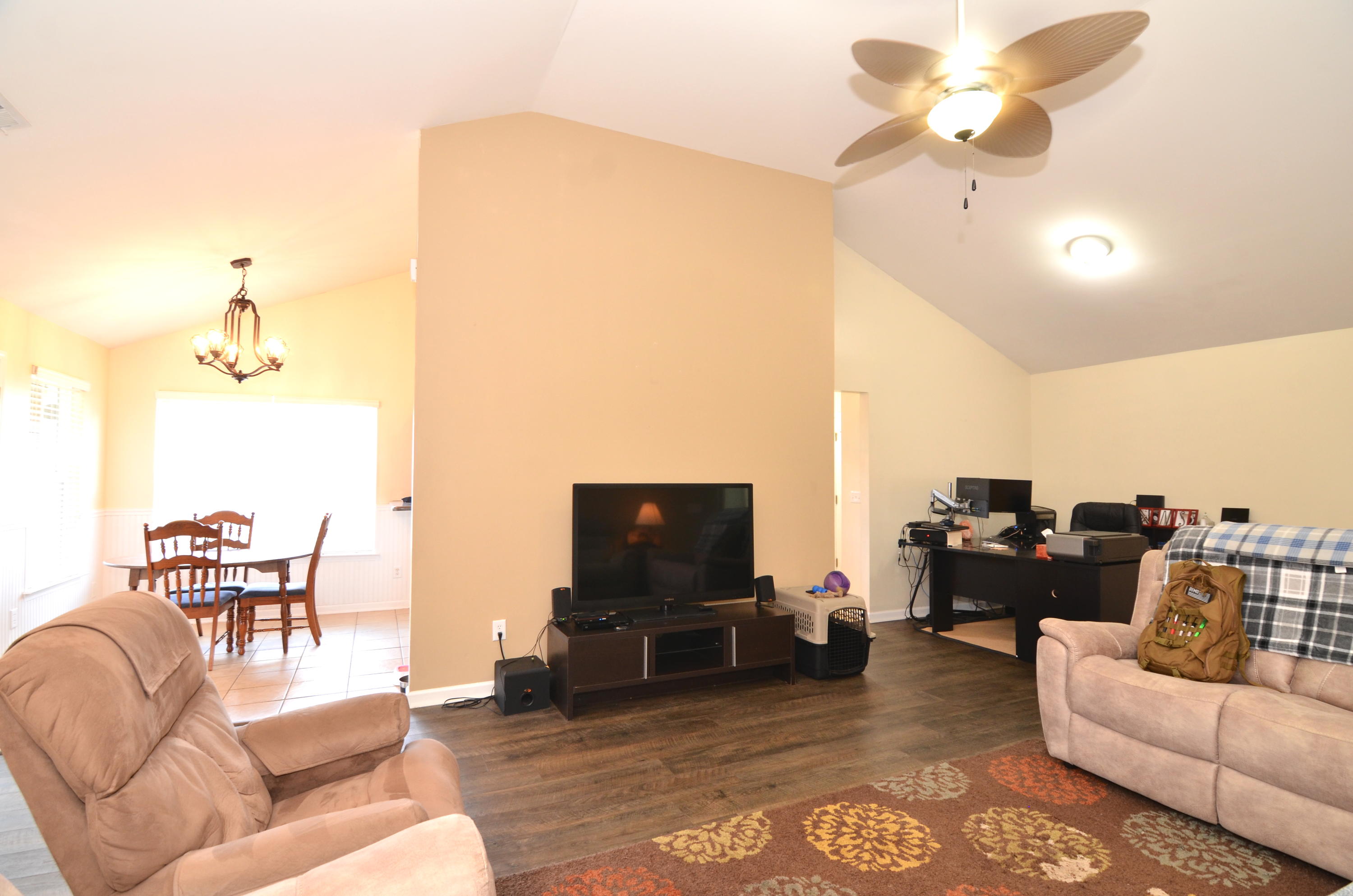 107 Longfield Road Summerville, SC 29486 - Photo 8 of 36 DSC_4948