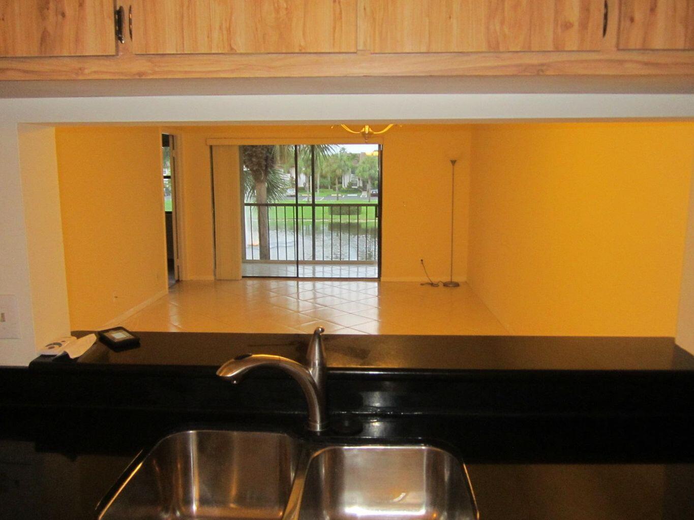 22017 Palms Way, Unit 205 Boca Raton, FL 33433 - Photo 11 of 24 7