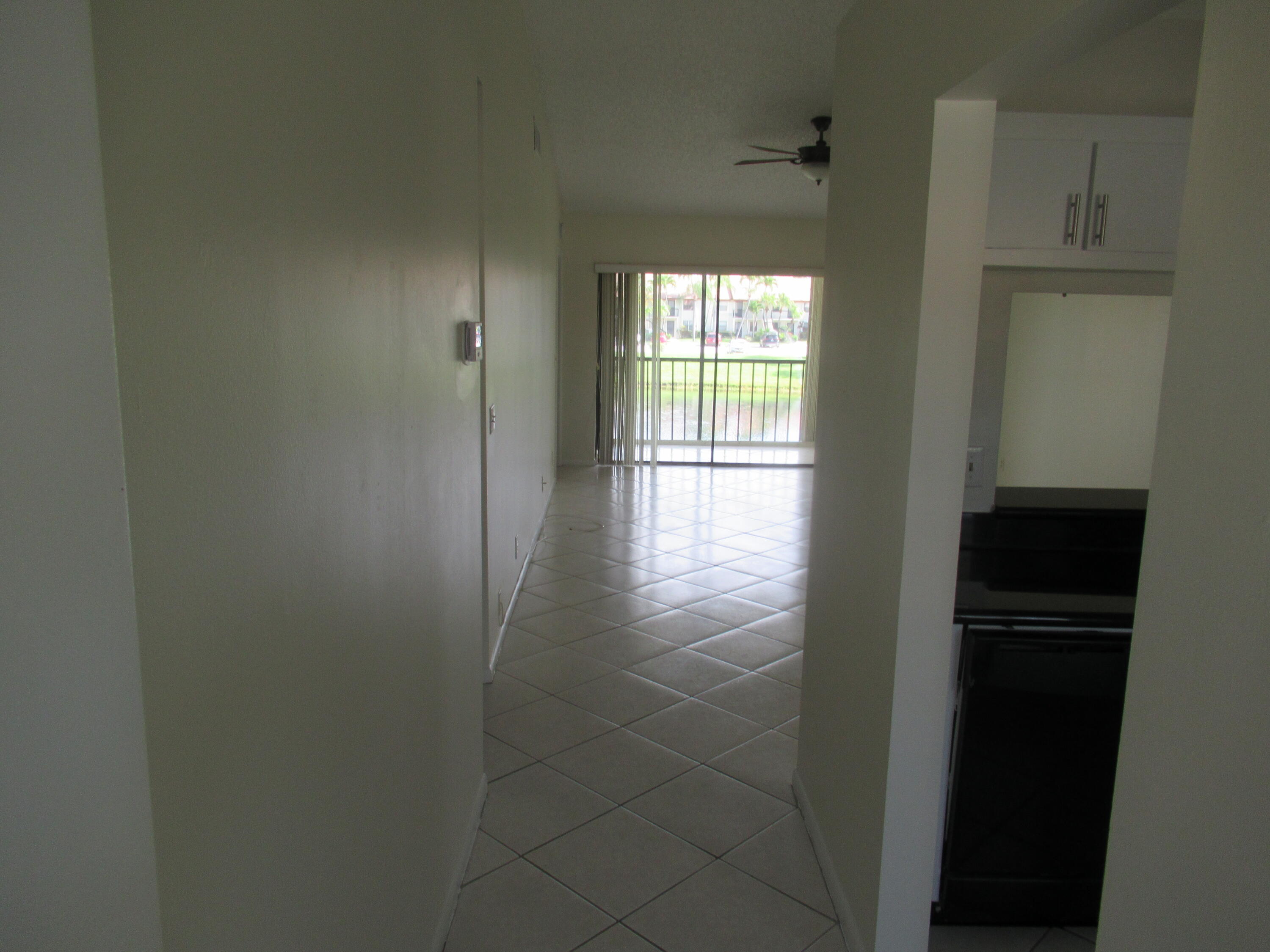 22017 Palms Way, Unit 205 Boca Raton, FL 33433 - Photo 5 of 37 4