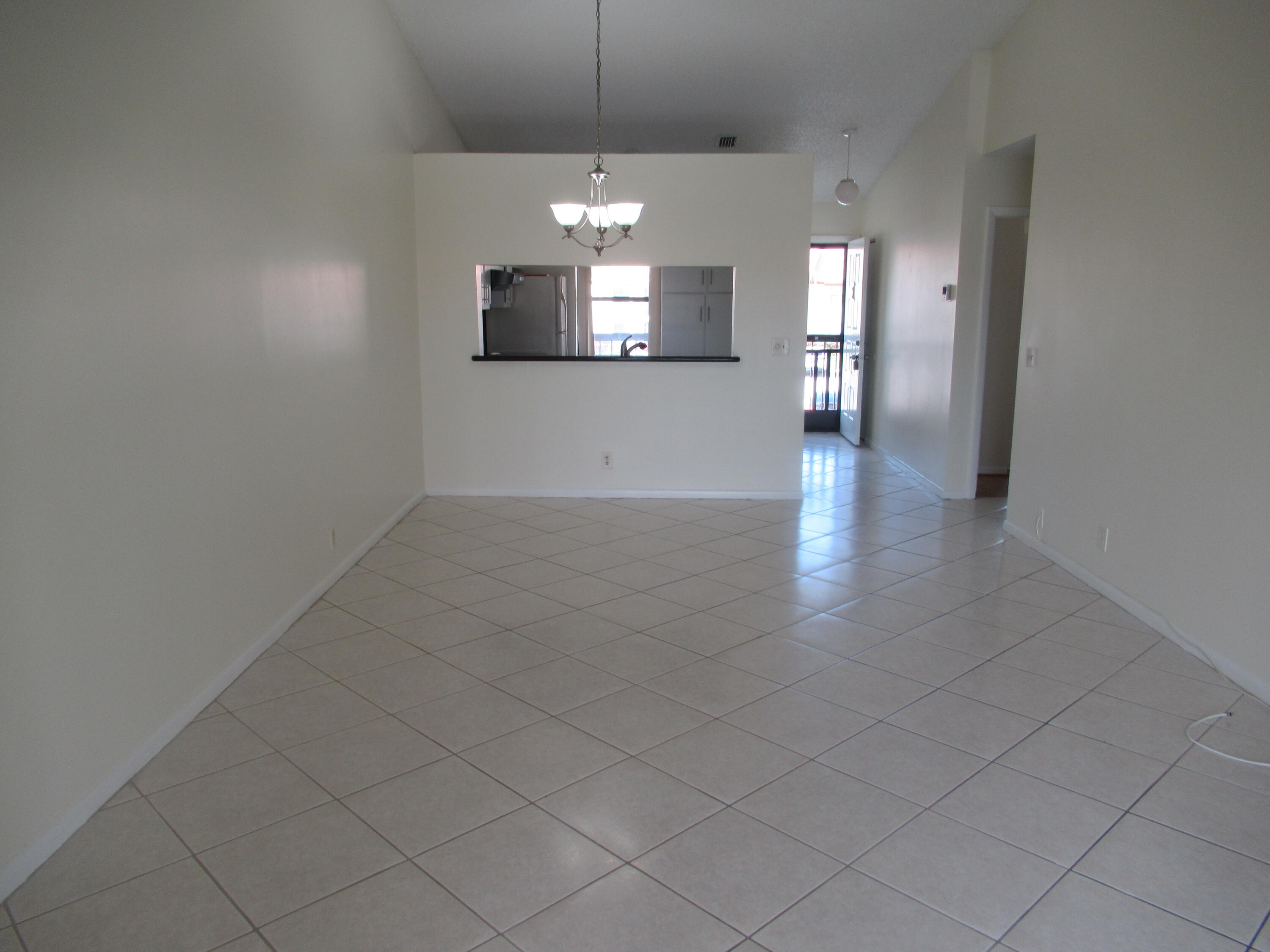 22017 Palms Way, Unit 205 Boca Raton, FL 33433 - Photo 9 of 37 8