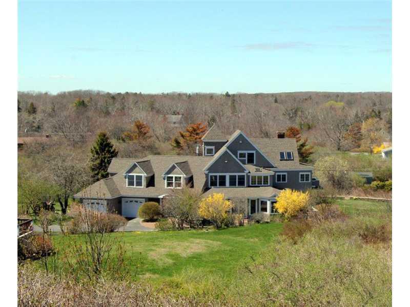 15 Lighthouse Point Road Cape Elizabeth, ME 04107 - Photo 1 of 35 Exterior Front.