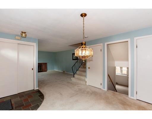 3 Cynthia Road Canton, MA 02021 - Photo 4 of 30 Gallery Image 4