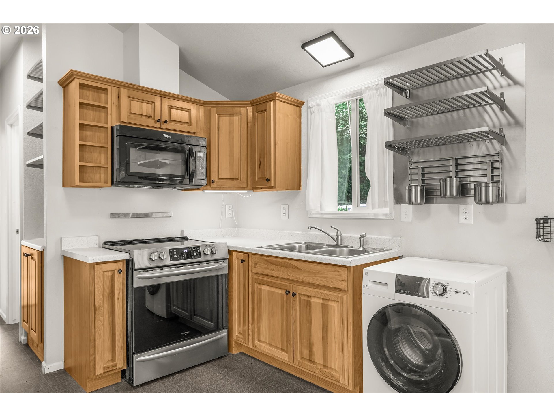 32700 Southeast Leewood Lane Boring, OR 97009 - Photo 11 of 45