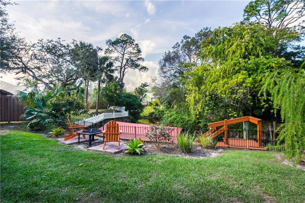 485 Southwest Rustic Circle Stuart, FL 34997 - Photo 4 of 22 Gallery Image 4