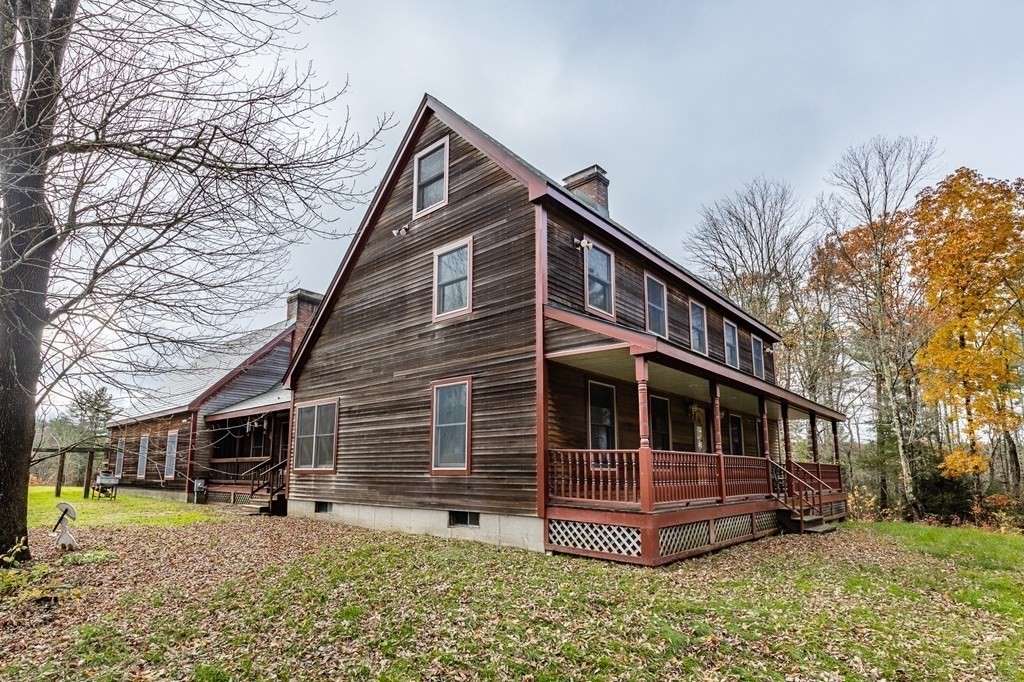 33 Putnam Road Sturbridge, MA 01566 - Photo 6 of 42