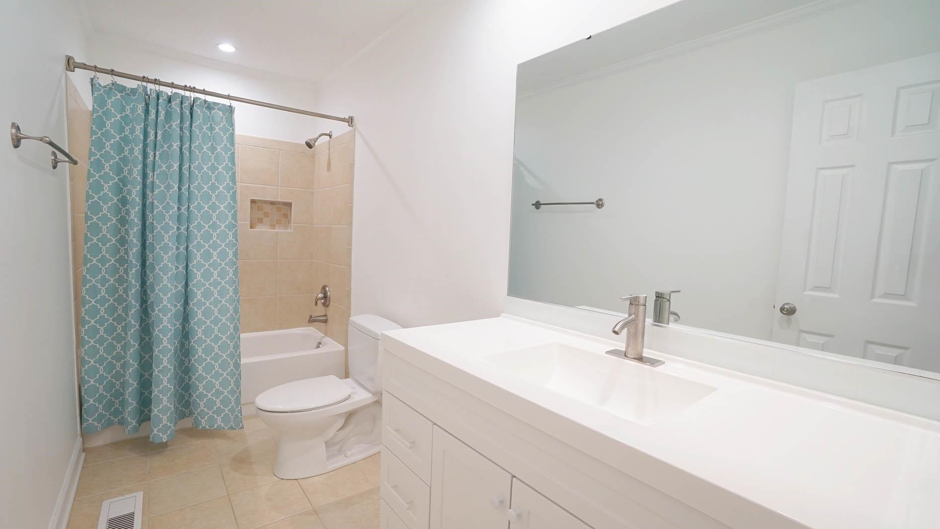 302 Abbey Lane Cary, NC 27511 - Photo 24 of 38 *Updated Hall Bathroom w/ Tub/Shower*
