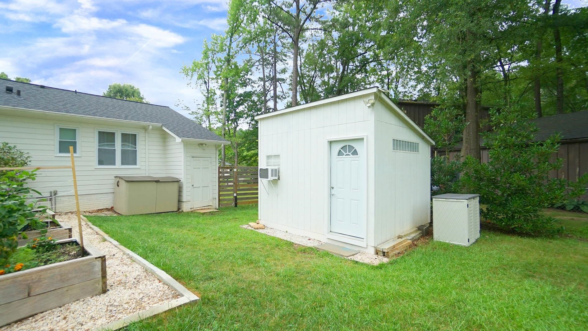 302 Abbey Lane Cary, NC 27511 - Photo 32 of 38 Photo 33