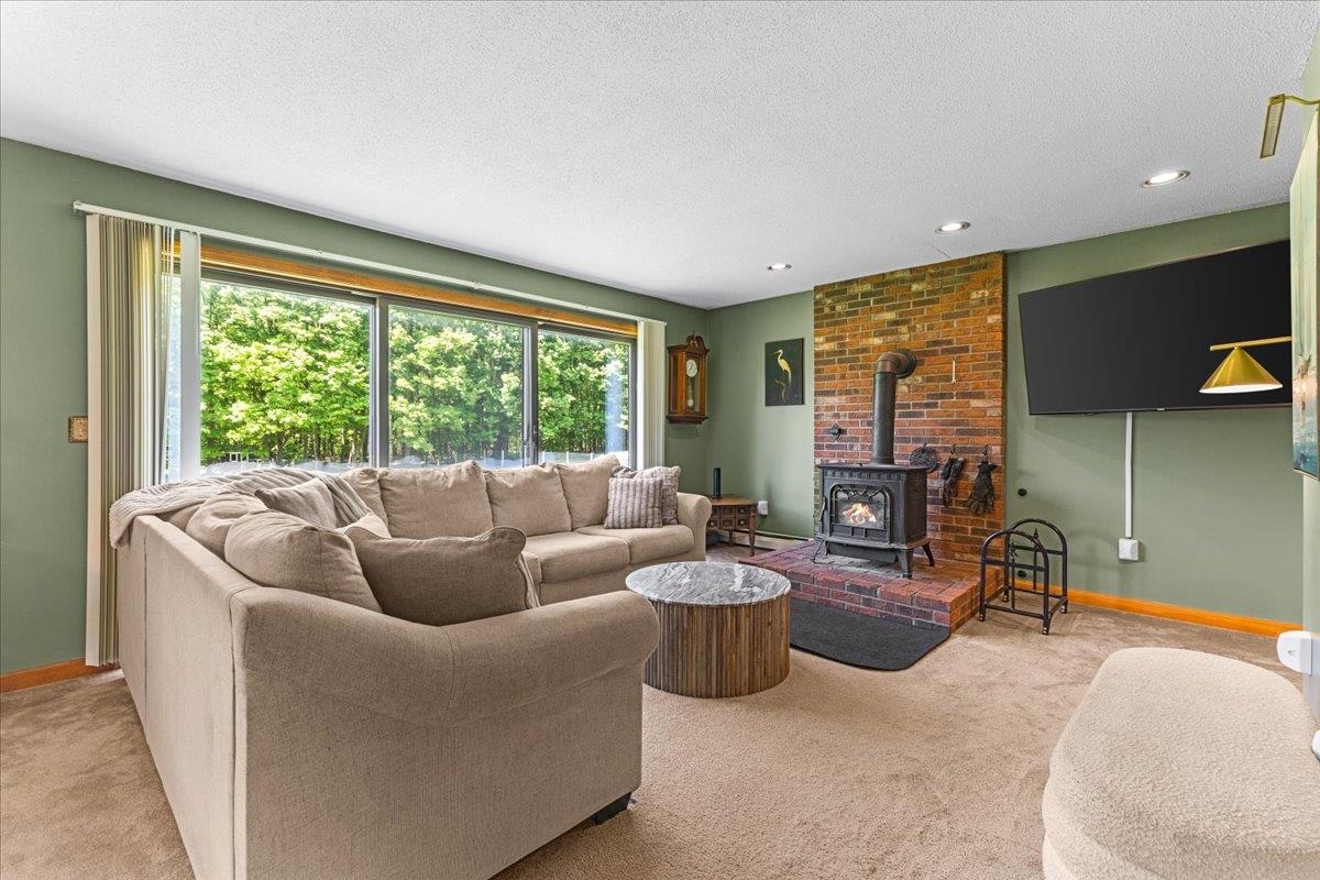 2206 Highgate Road Swanton, VT 05478 - Photo 7 of 50