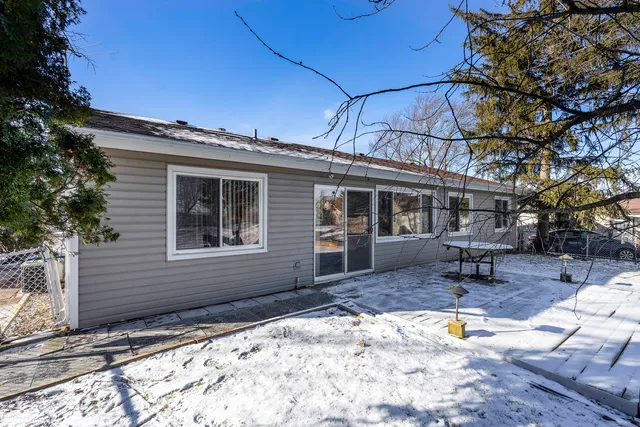 $295,000 | 5615 Star Drive, Hanover Park, IL 60133