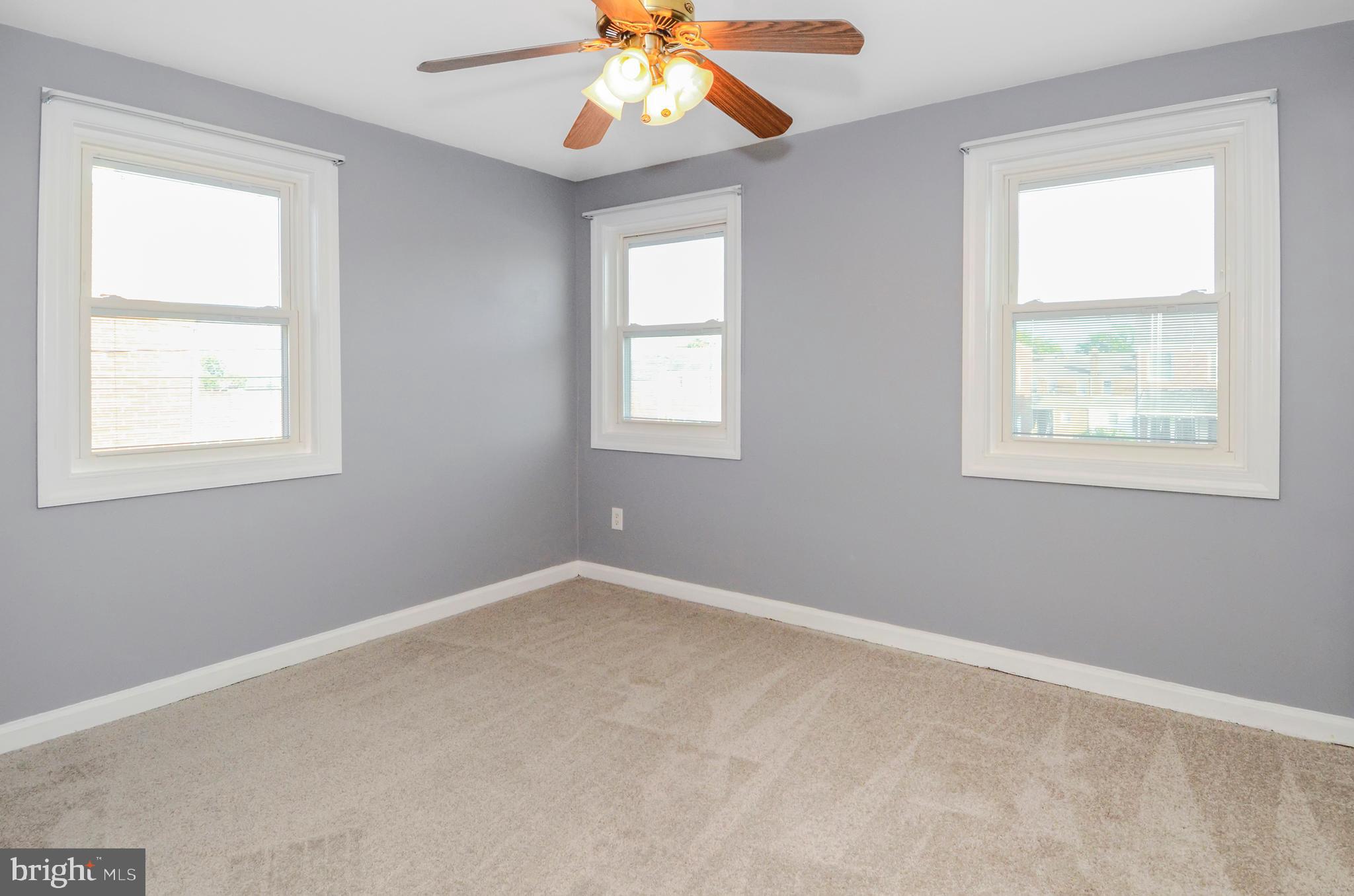 7746 Wynbrook Road Baltimore, MD 21224 - Photo 13 of 32 PRIMARY BEDROOM