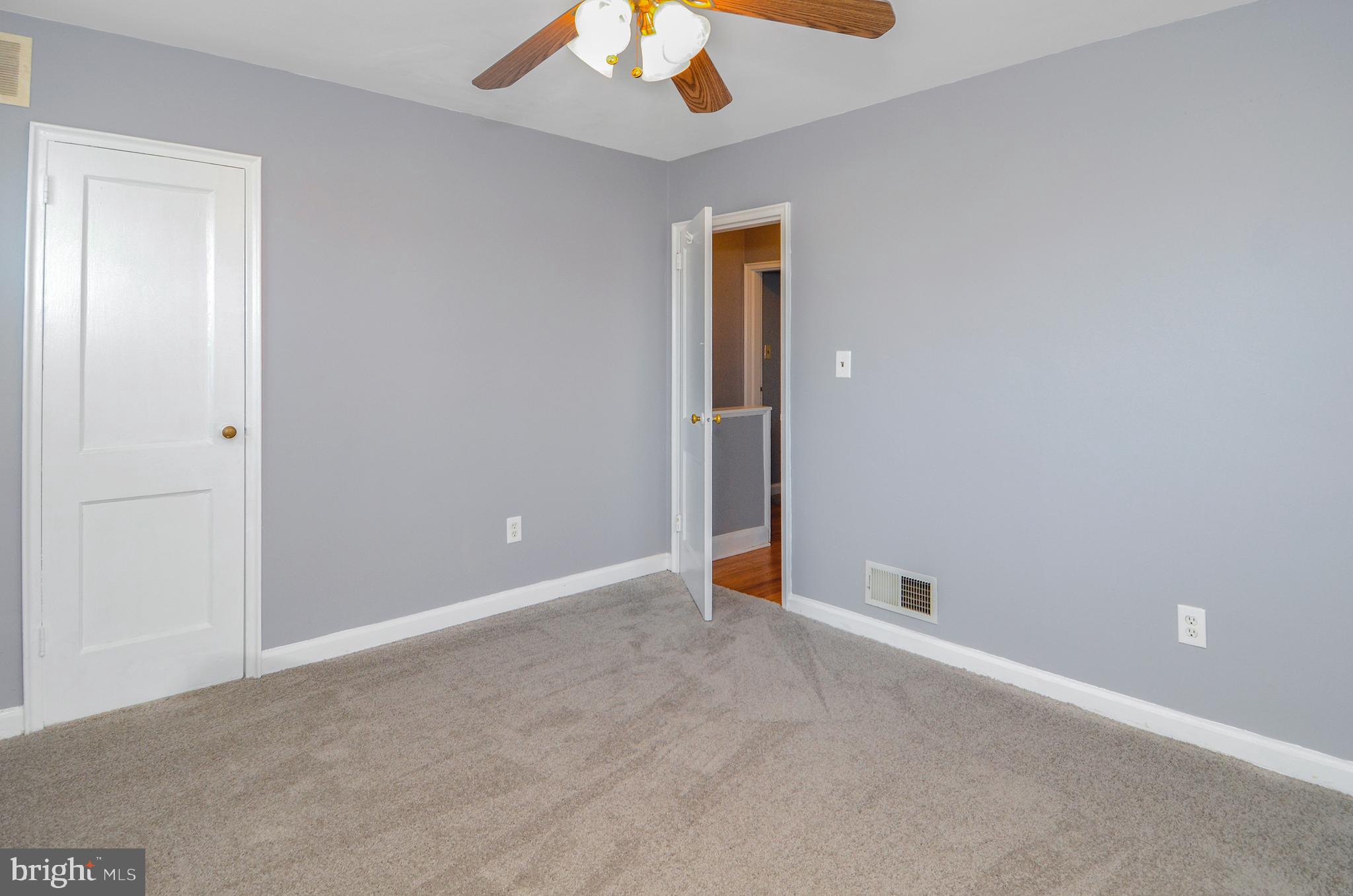7746 Wynbrook Road Baltimore, MD 21224 - Photo 14 of 32 PRIMARY BEDROOM