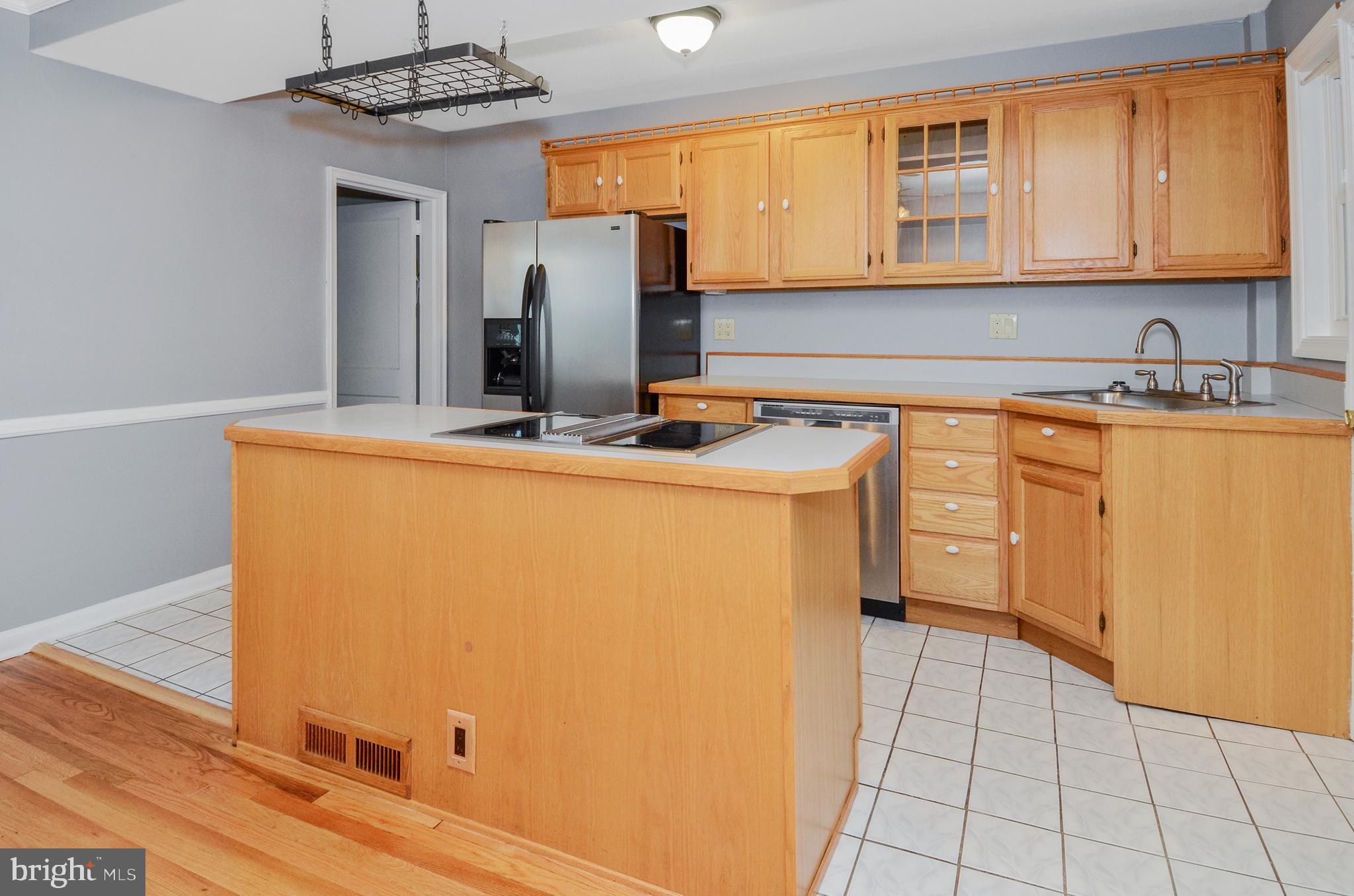7746 Wynbrook Road Baltimore, MD 21224 - Photo 10 of 32 KITCHEN
