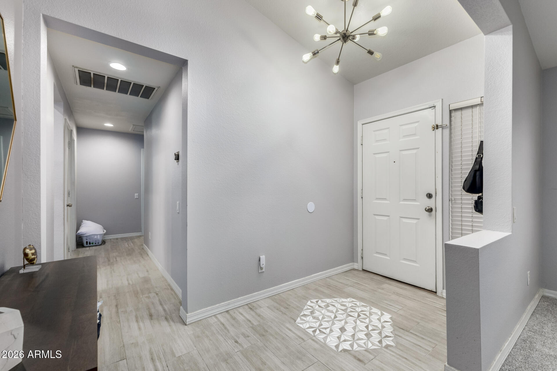 3407 East Escuda Road Phoenix, AZ 85050 - Photo 4 of 32