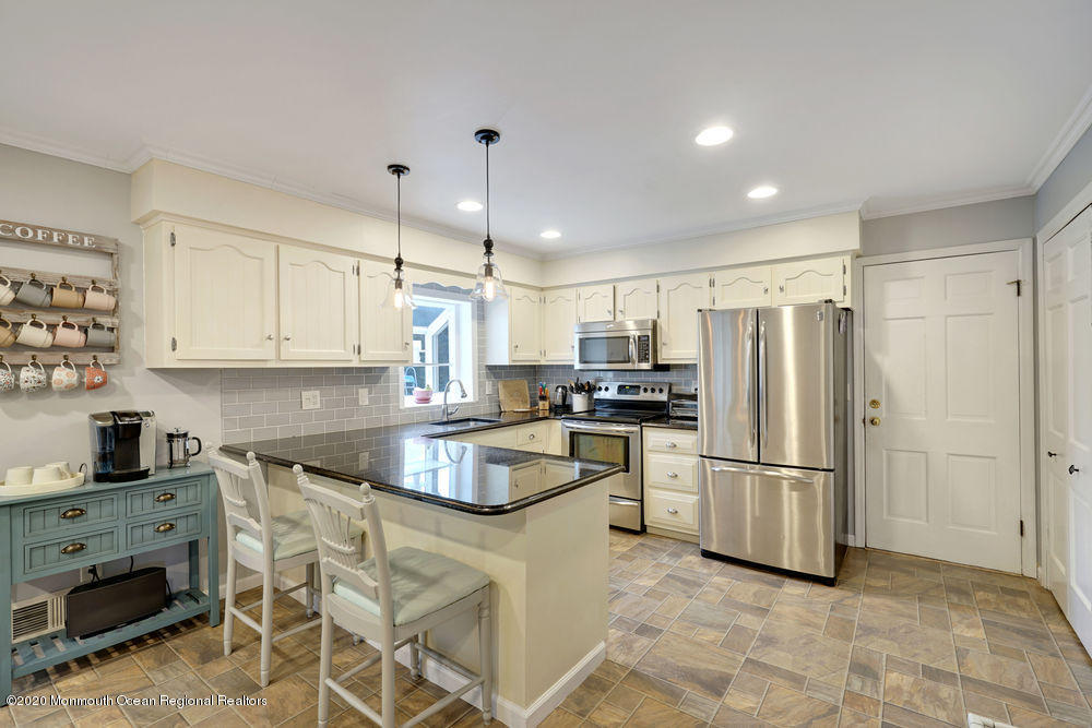 46 Davos Road Brick, NJ 08724 - Photo 17 of 48 020_dsc09373-dsc09377