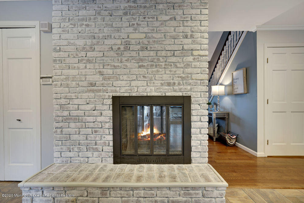 46 Davos Road Brick, NJ 08724 - Photo 4 of 48 019_dsc09368-dsc09372