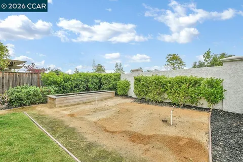 $950,000 | 5449 Mountain Rdg Way, Antioch, CA 94531