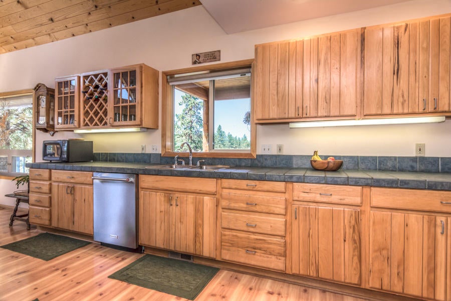 21295 Back Alley Road Bend, OR 97702 - Photo 20 of 83 Back Alley Rd 21295 Web (22 of 86)
