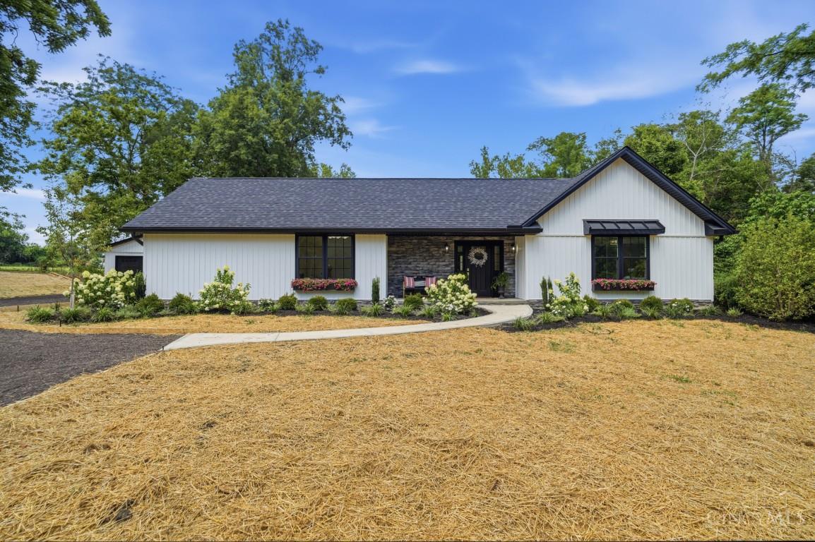 2032 Ford Road Morrow, OH 45152 - Photo 2 of 53