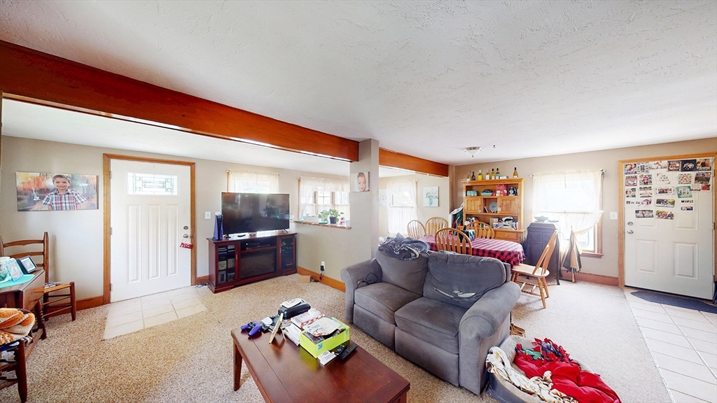 34 Trenton Road Dedham, MA 02026 - Photo 6 of 32